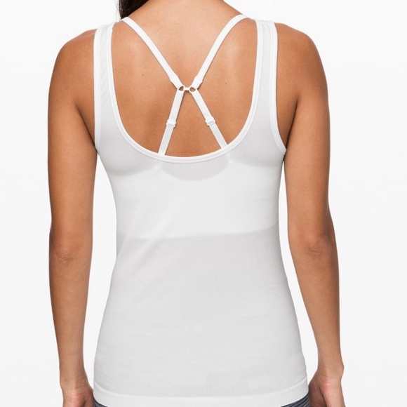 Brand new workout too. Never worn - Picture 2 of 5